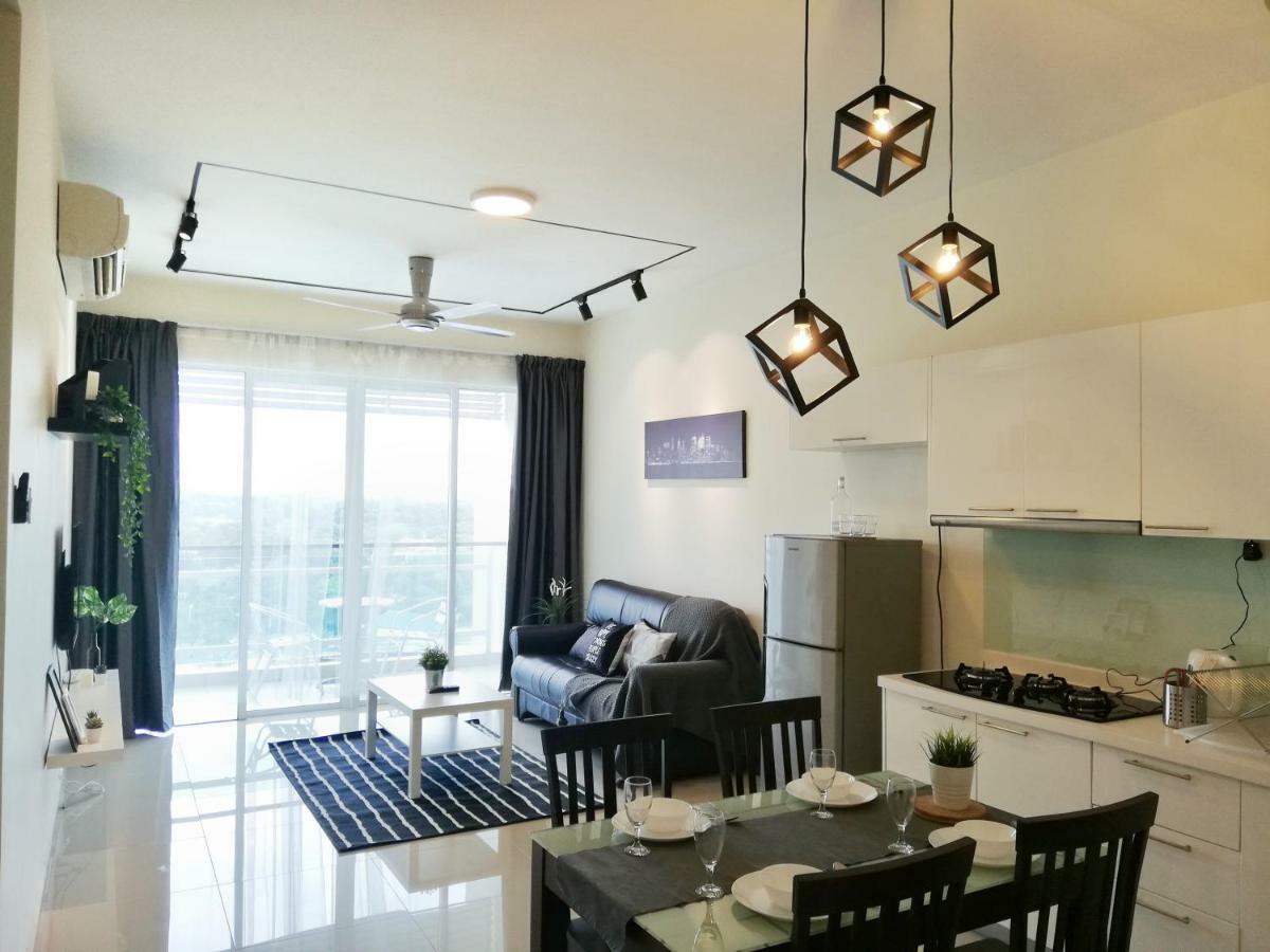 Ara Damansara Oasis Residence, Specious Home 4-8Pax, 8Min Subang Airport, 10Min Sunway Petaling Jaya Luaran gambar