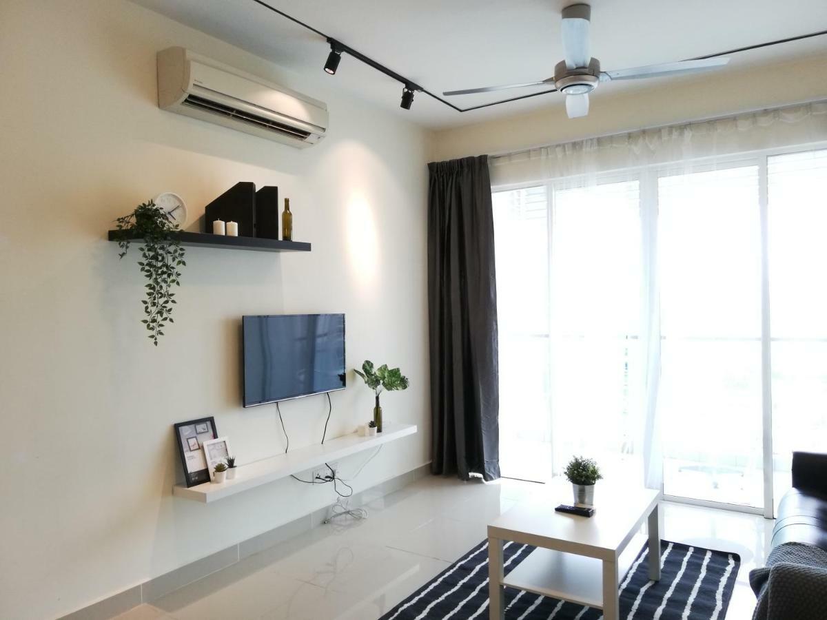 Ara Damansara Oasis Residence, Specious Home 4-8Pax, 8Min Subang Airport, 10Min Sunway Petaling Jaya Luaran gambar